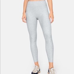 Outdoor Voices Warmup Leggings in Dove